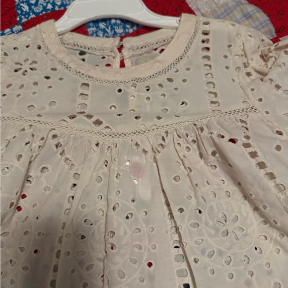 Chic Cream Eyelet Women's Blouse - Picture 5 of 7